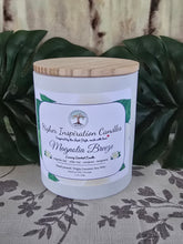 Load image into Gallery viewer, Magnolia Breeze Luxury Candle
